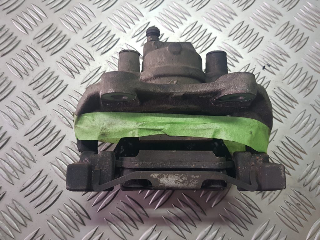 Aizmugurējais labais suports priekš MERCEDES BENZ E250 W212 2014 1 Aizmugurējais labais suports priekš MERCEDES BENZ E250 W212 2014