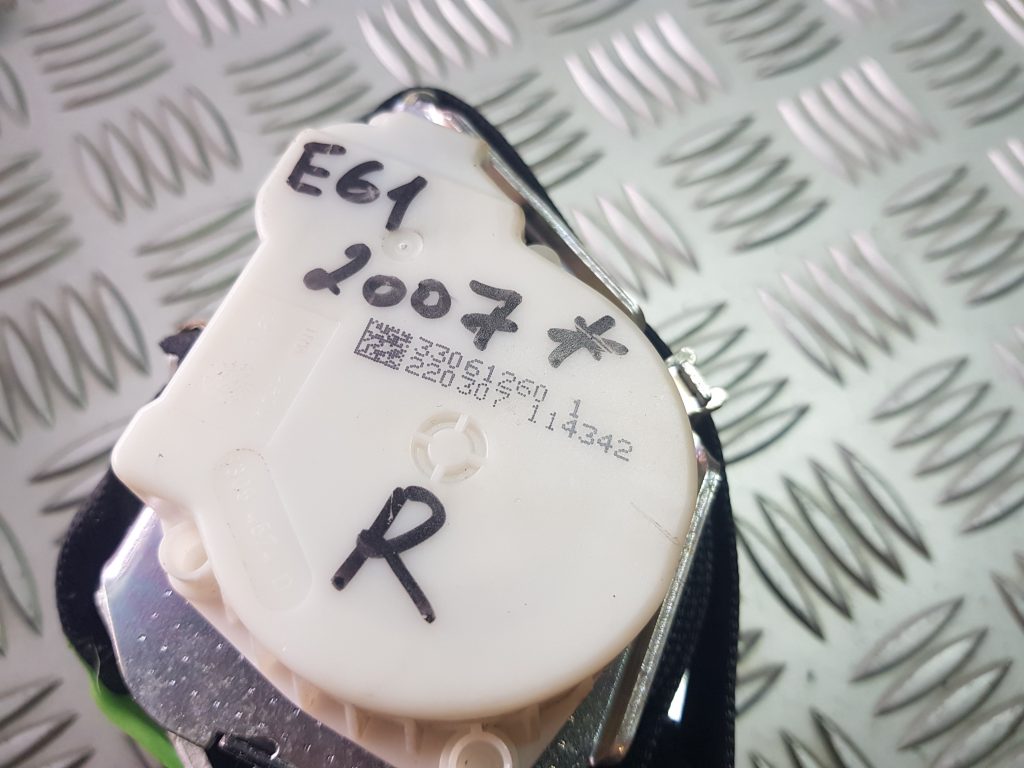 Aizmugurējā labā drošības josta priekš BMW 525D E61 2007 TOURING BLACK 1 Aizmugurējā labā drošības josta priekš BMW 525D E61 2007 TOURING BLACK