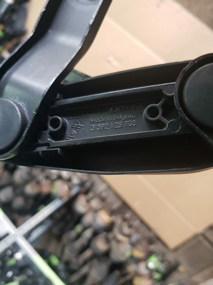 Vējstikla slotu turētāju komplekts priekš MERCEDES BENZ E250 W212 2014 2