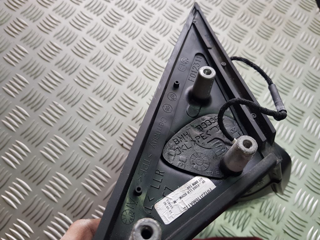 Ārējais spogulis, pa labi priekš BMW 525D E61 2007 TOURING BLACK 2 Ārējais spogulis, pa labi priekš BMW 525D E61 2007 TOURING BLACK