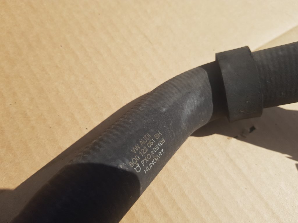 Dzesēšanas caurule priekš VW POLO 2005 2 Dzesēšanas caurule priekš VW POLO 2005