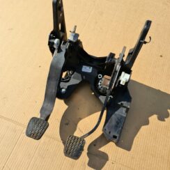 Pedāļu bloks priekš OPEL ASTRA J 2011