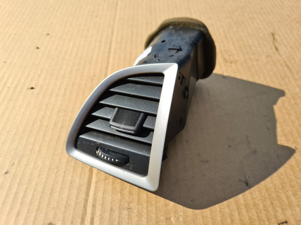 Salona gaisa vads priekš OPEL ASTRA J 2011 2 Salona gaisa vads priekš OPEL ASTRA J 2011