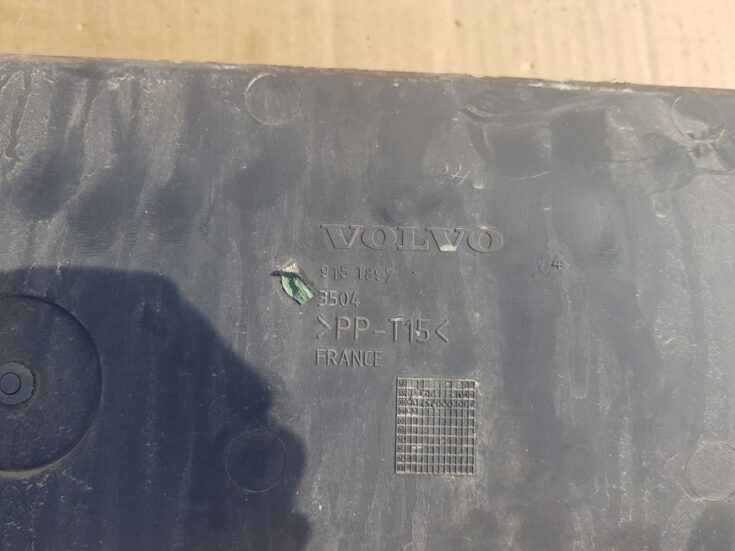 Priekšējā bufera pastiprinātājs priekš VOLVO XC70 2004