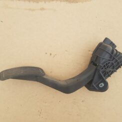 Gāzes pedālis priekš MAZDA 6 2006