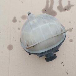 Dzesēšanas šķidruma tvertne priekš TOYOTA AVENSIS 2004