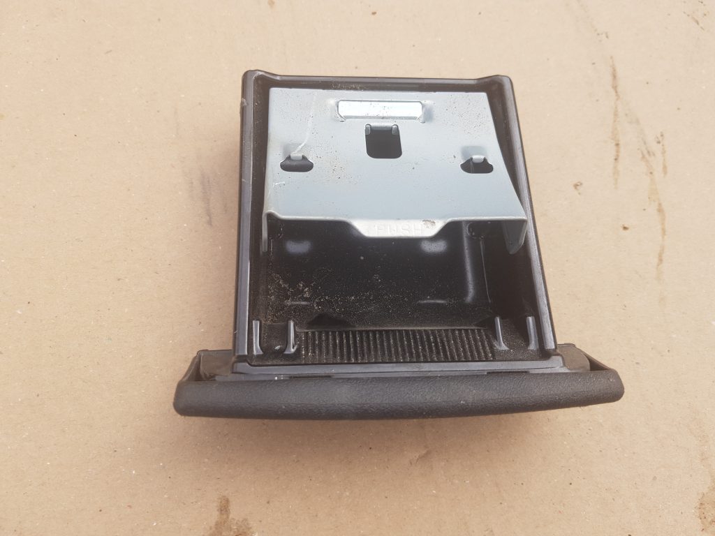 Pelnu trauks priekš TOYOTA HILUX 2009 1 Pelnu trauks priekš TOYOTA HILUX 2009