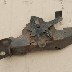 Pārsega slēdzene priekš TOYOTA COROLLA VERSO 2009