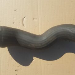 Interkulera caurule priekš VOLVO V70 2003 GREY