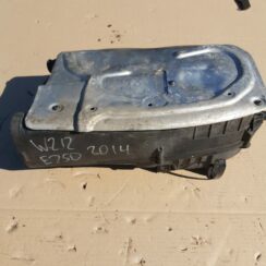 Gaisa filtra korpuss priekš MERCEDES BENZ E250 W212 2014