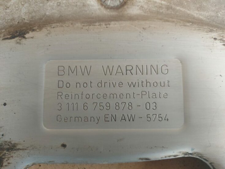 Siltuma aizsargs priekš BMW 525 E60 2006 OLIVE 2