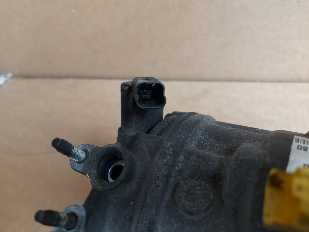 Gaisa kondicioniera kompresors priekš PEUGEOT 407 2006 4 Gaisa kondicioniera kompresors priekš PEUGEOT 407 2006