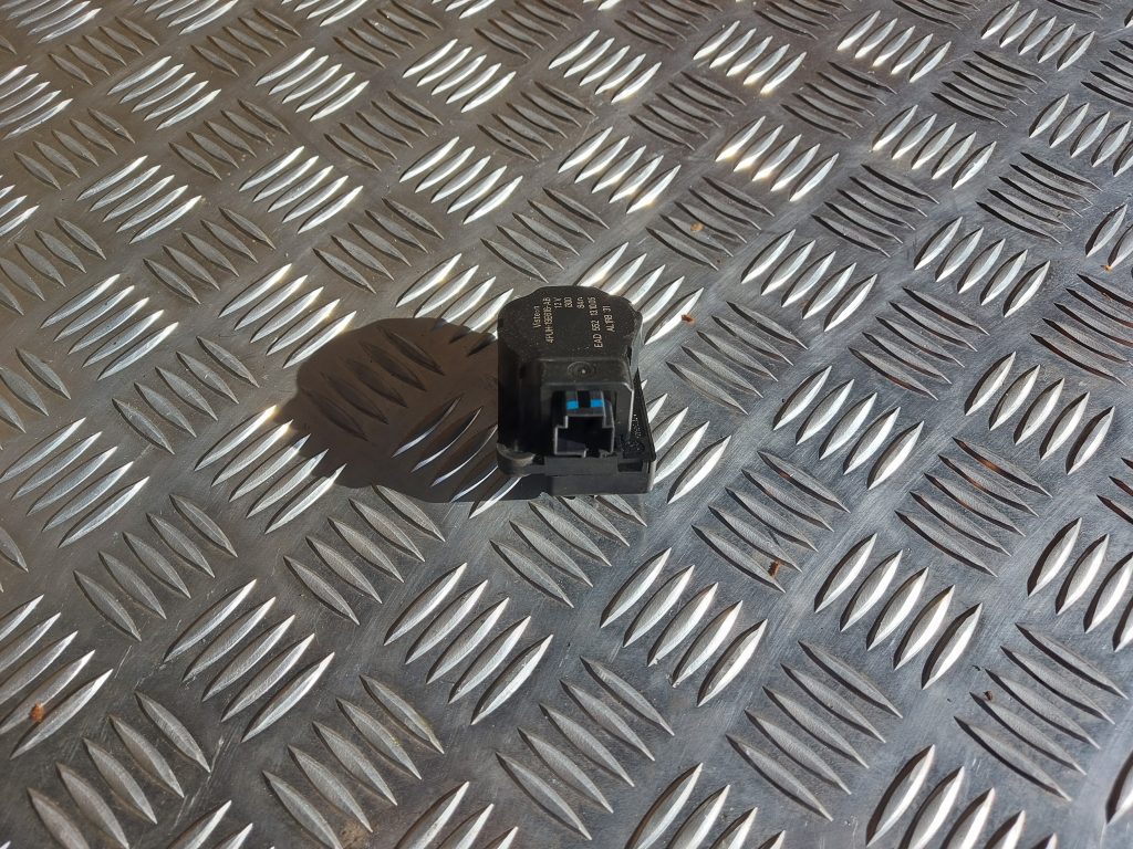 Apsildes sistēmas aktuators priekš PEUGEOT 407 2006 4 Apsildes sistēmas aktuators priekš PEUGEOT 407 2006