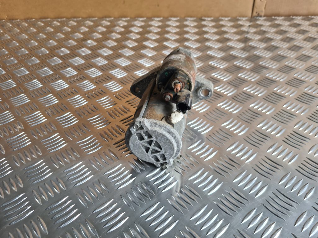 Starteris priekš TOYOTA AVENSIS 2012 4 Starteris priekš TOYOTA AVENSIS 2012