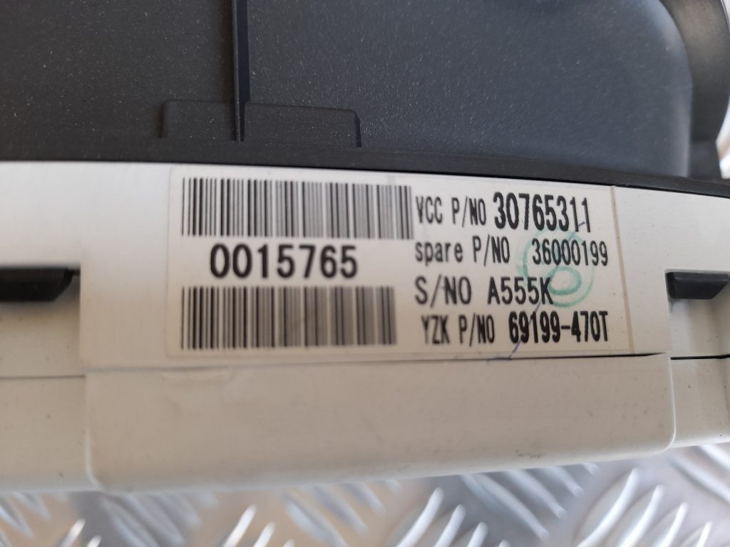 Spidometrs priekš VOLVO S40 2007 4 Spidometrs priekš VOLVO S40 2007