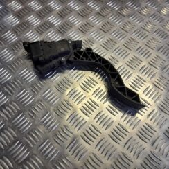 Gāzes pedālis priekš VOLVO S40 2007