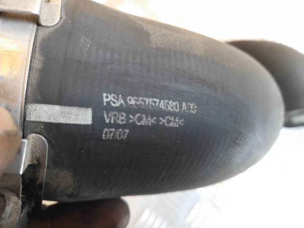 Interkulera caurule priekš CITROEN PICASSO 2007 2 Interkulera caurule priekš CITROEN PICASSO 2007