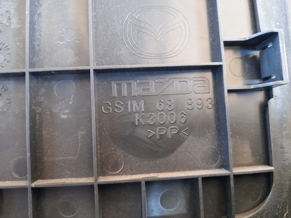 Bagāžnieka vāka liela apdare priekš MAZDA 6 2008 4 Bagāžnieka vāka liela apdare priekš MAZDA 6 2008