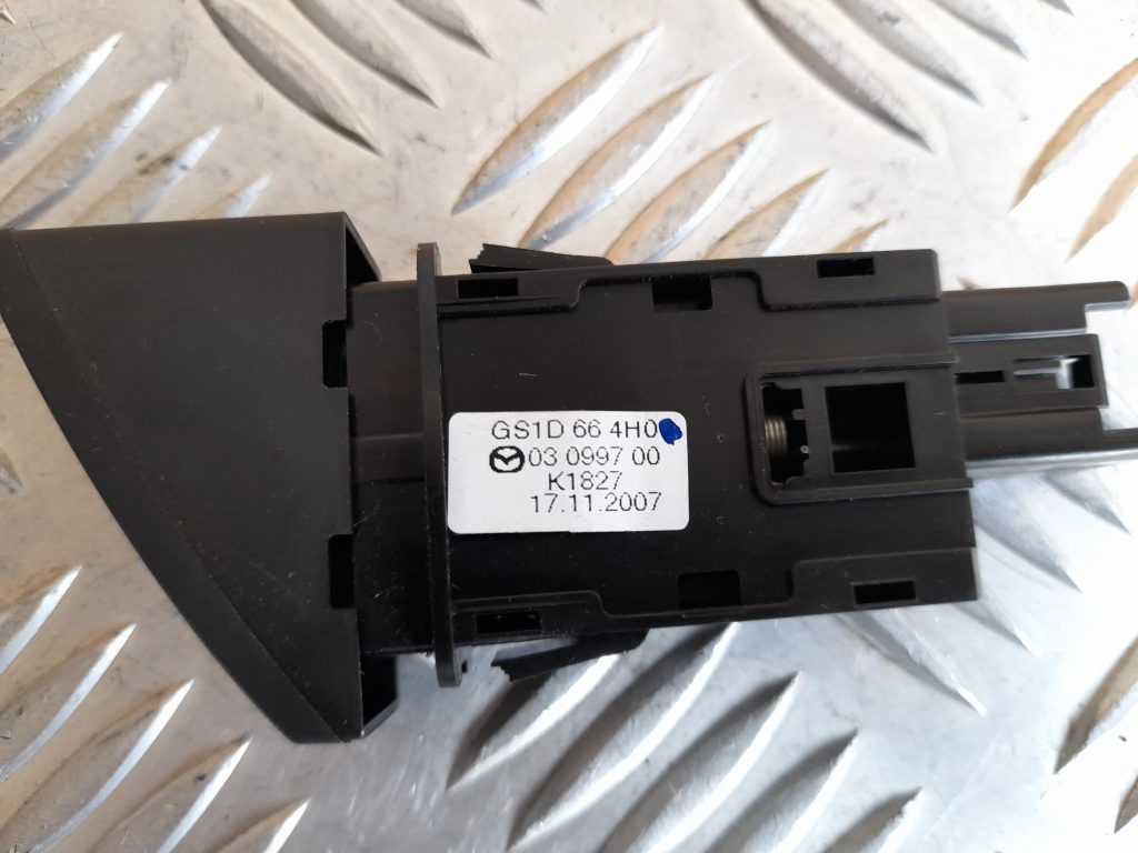 Trauksmes poga priekš MAZDA 6 2008 2 Trauksmes poga priekš MAZDA 6 2008