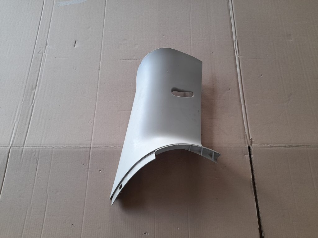 Bagažnieka nodalījuma statnes apdare priekš RANGE ROVER SPORT 2007 1 Bagažnieka nodalījuma statnes apdare priekš RANGE ROVER SPORT 2007