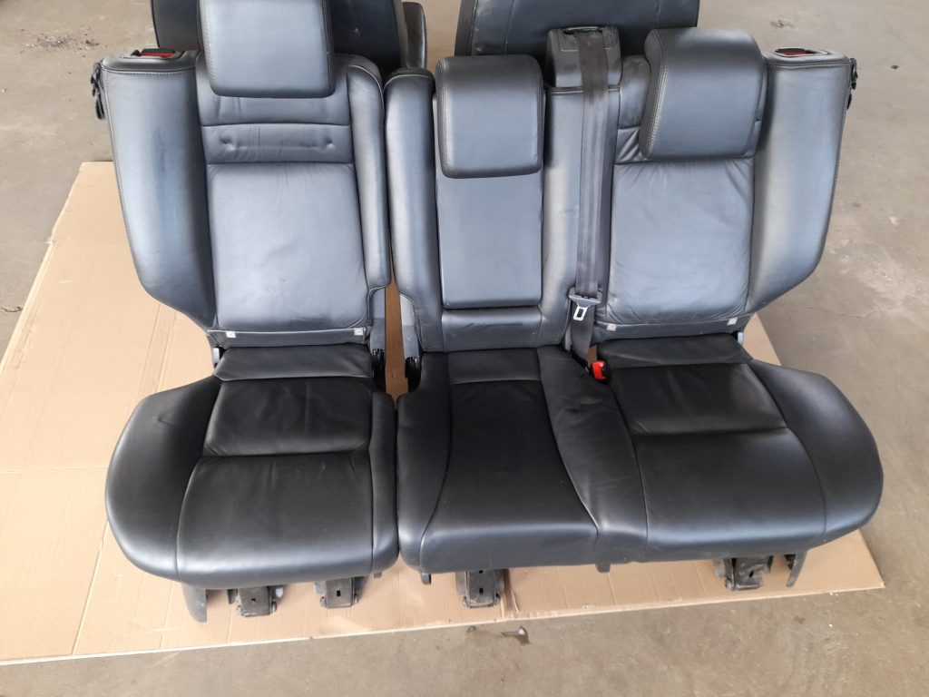 Sēdekļu komplekts priekš RANGE ROVER SPORT 2007 2 Sēdekļu komplekts priekš RANGE ROVER SPORT 2007