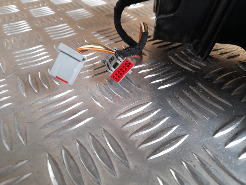 Ārējais spogulis, pa labi priekš RANGE ROVER SPORT 2007 3 Ārējais spogulis, pa labi priekš RANGE ROVER SPORT 2007