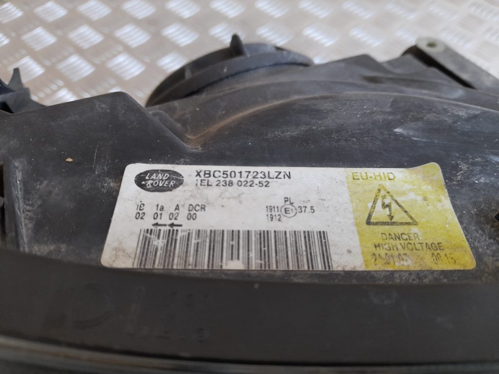 Priekšējais labais lukturis priekš RANGE ROVER SPORT 2007 4 Priekšējais labais lukturis priekš RANGE ROVER SPORT 2007