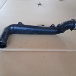 Gaisa filtra korpusa caurule priekš RANGE ROVER SPORT 2007