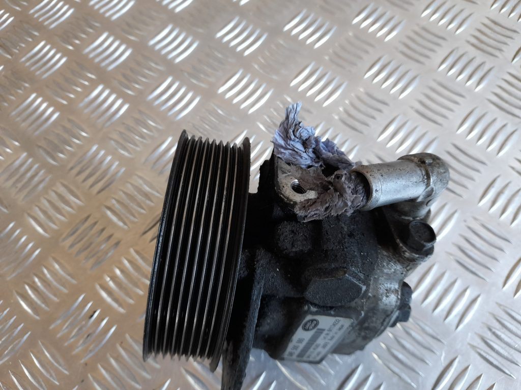 Hidrauliskais pastiprinātājs priekš RANGE ROVER SPORT 2007 4 Hidrauliskais pastiprinātājs priekš RANGE ROVER SPORT 2007