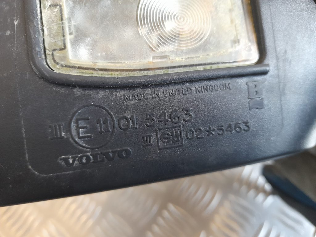 Ārējais spogulis, pa labi priekš VOLVO V70 2003 SILVER 5 Ārējais spogulis, pa labi priekš VOLVO V70 2003 SILVER