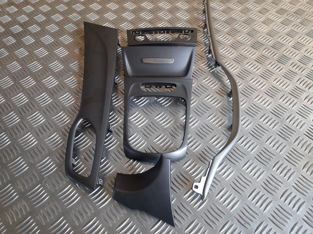 Salona apdares komplekts priekš OPEL ASTRA SPORT 2017 1 Salona apdares komplekts priekš OPEL ASTRA SPORT 2017