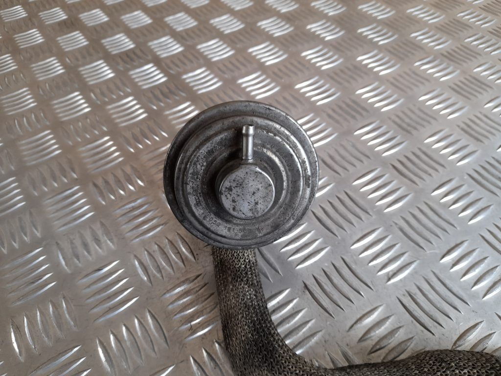 EGR vārsts priekš VW PHAETON 2005 3 EGR vārsts priekš VW PHAETON 2005