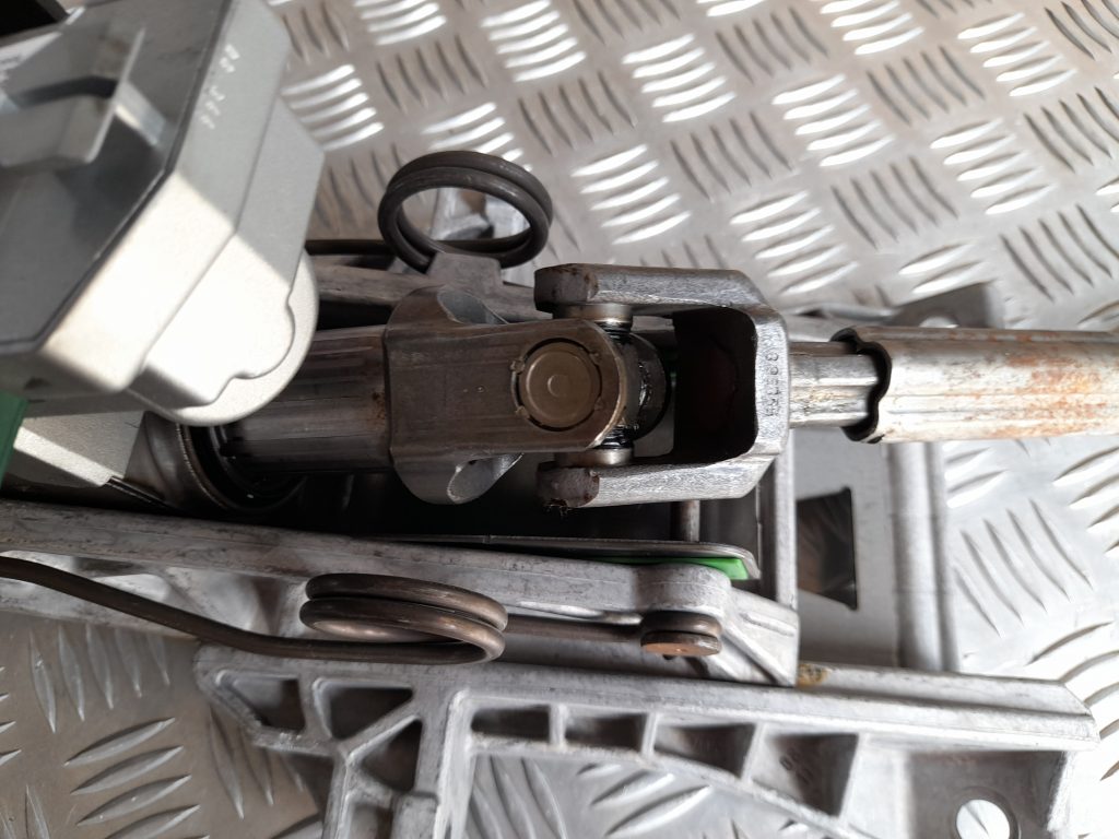 Stūres statne priekš VOLVO XC60 2009 3 Stūres statne priekš VOLVO XC60 2009