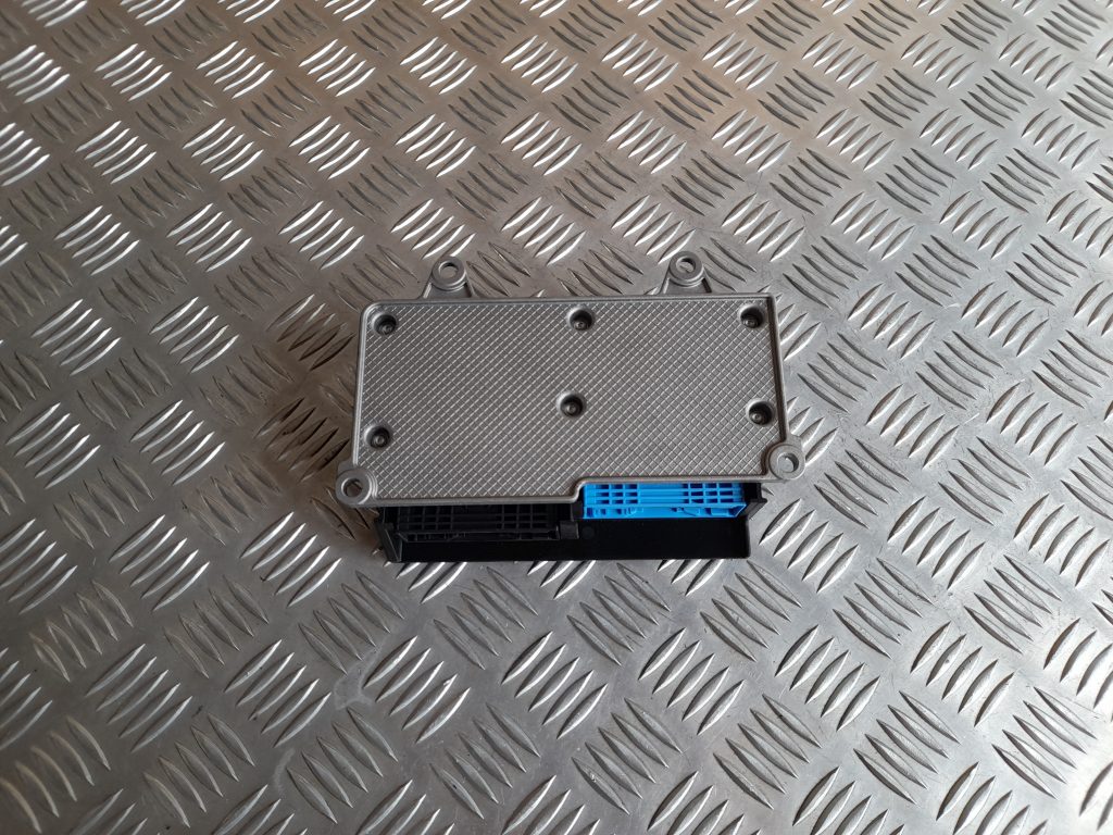 Drošības spilvena vadības bloks priekš VOLVO XC60 2009 3 Drošības spilvena vadības bloks priekš VOLVO XC60 2009