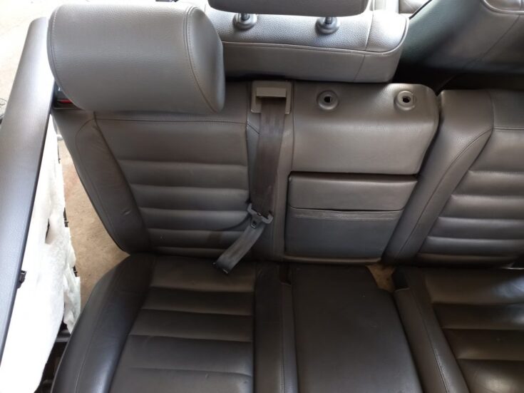 Sēdekļu komplekts priekš VW TOUAREG 2007