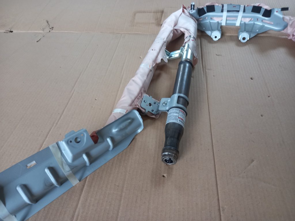 Griestu drošības spilvens, pa labi priekš MITSUBISHI ASX 2011 2 Griestu drošības spilvens, pa labi priekš MITSUBISHI ASX 2011