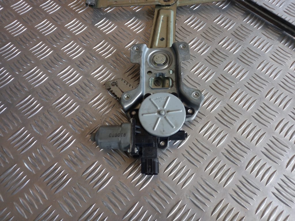 Stikla pacelšanas mehānisms priekšējais labais priekš MITSUBISHI LANCER 2009 5 Stikla pacelšanas mehānisms priekšējais labais priekš MITSUBISHI LANCER 2009