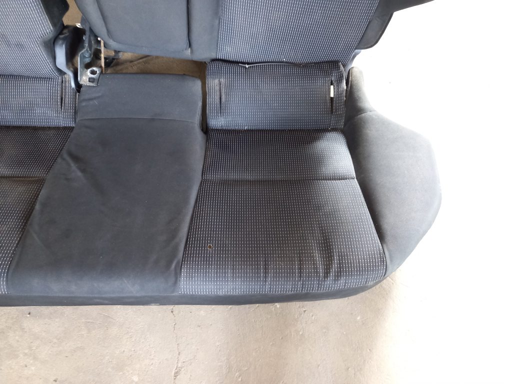 Sēdekļu komplekts priekš MITSUBISHI LANCER 2009 11 Sēdekļu komplekts priekš MITSUBISHI LANCER 2009