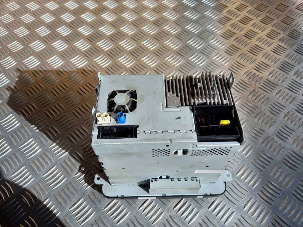 Displejs priekš VW PASSAT CC 2009 3 Displejs priekš VW PASSAT CC 2009