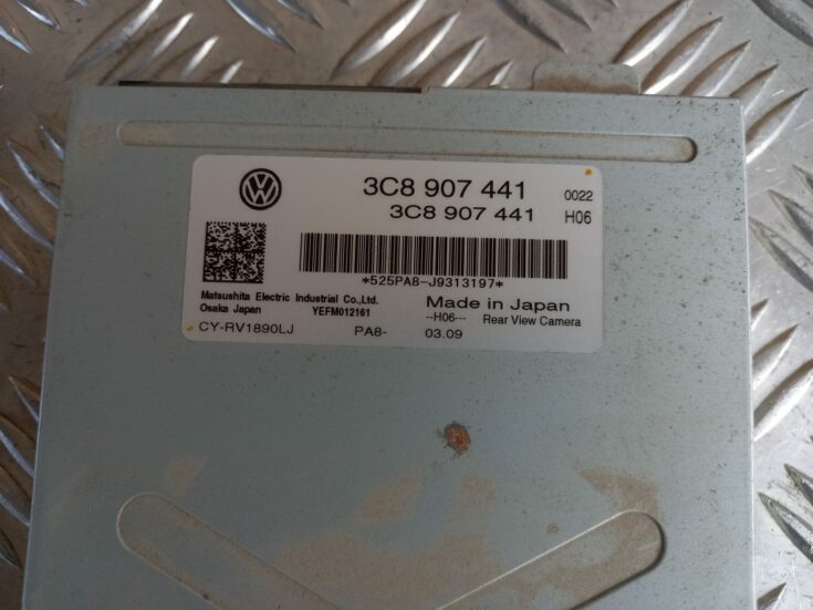 Parkošanās devēju vadības bloks priekš VW PASSAT CC 2009