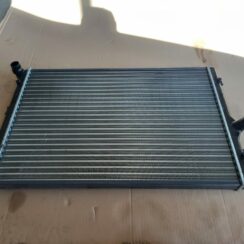 Dzesēšanas radiators priekš VW PASSAT CC 2009