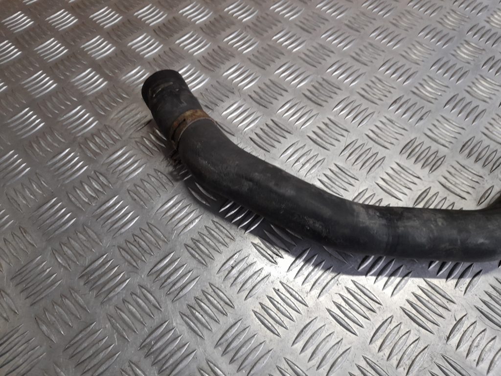 Dzesēšanas caurule priekš DODGE JOURNEY 2008 2 Dzesēšanas caurule priekš DODGE JOURNEY 2008