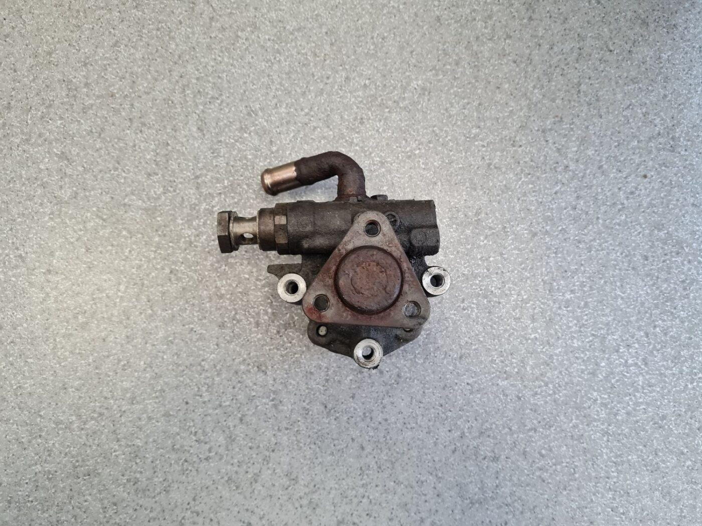 Hidrauliskais pastiprinātājs priekš AUDI A4 1996 1 Hidrauliskais pastiprinātājs priekš AUDI A4 1996