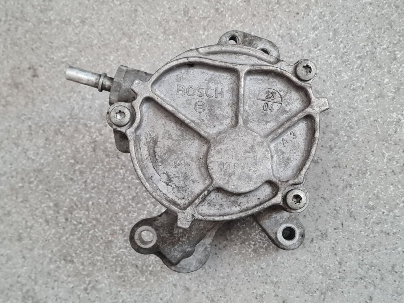 Vakuuma sūknis priekš VOLVO S40 2004 Grey 5 Vakuuma sūknis priekš VOLVO S40 2004 Grey