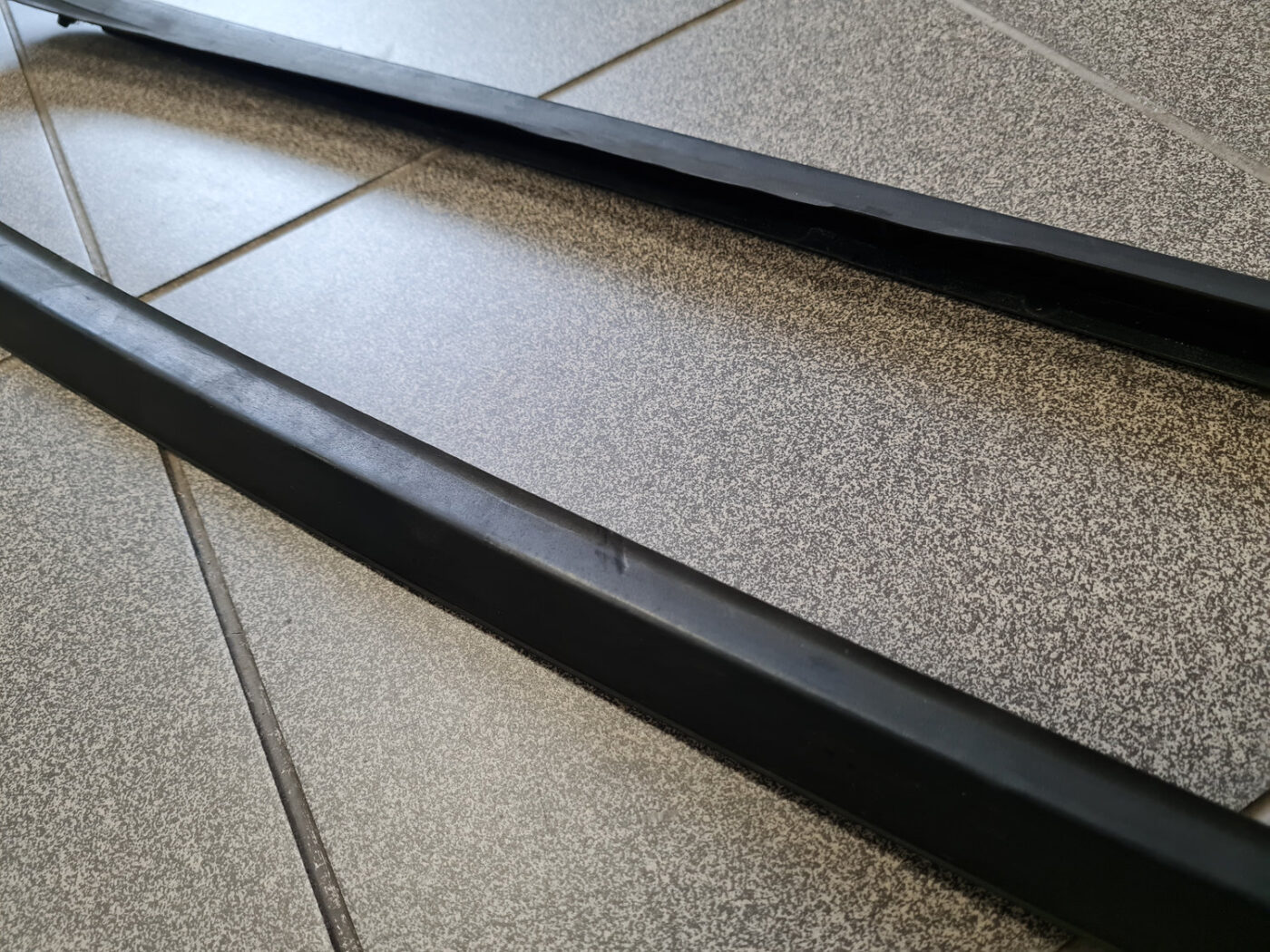 Vējstikla moldings priekš OPEL ASTRA J 2011 9 Vējstikla moldings priekš OPEL ASTRA J 2011