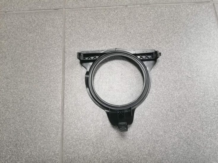 Miglas luktura uzlika priekš Toyota Hilux 2012- 814810K080 2