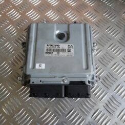 Dzinēja vadības bloks priekš VOLVO S40 2007