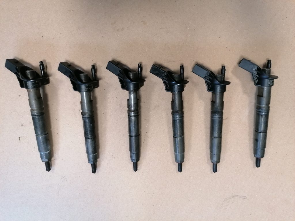 Degvielas smidzinātājs priekš MERCEDES BENZ CLS 320 2005 1 Degvielas smidzinātājs priekš MERCEDES BENZ CLS 320 2005