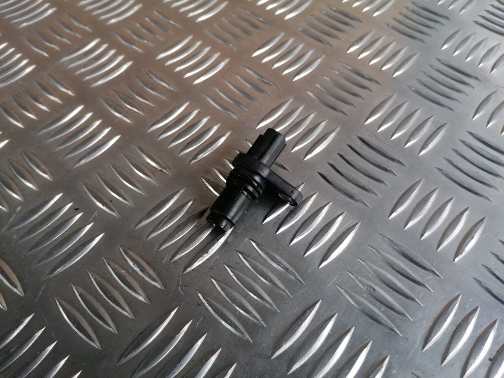 Sadales vārpstas devējs priekš LEXUS IS250 2007 1 Sadales vārpstas devējs priekš LEXUS IS250 2007