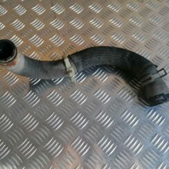 Interkulera caurule priekš TOYOTA AVENSIS 2012